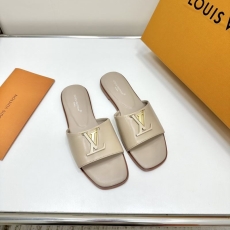 Louis Vuitton Slippers